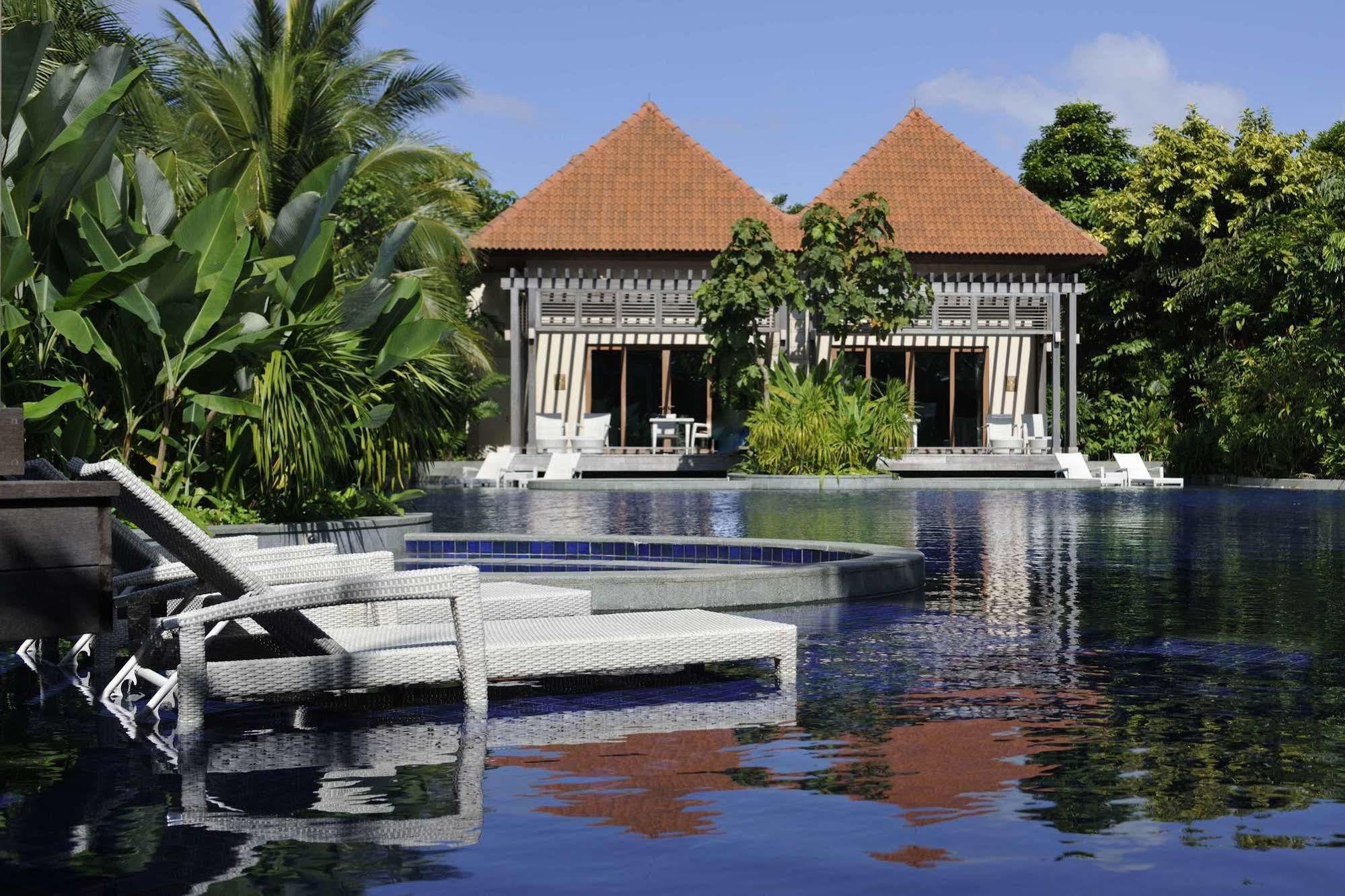 Resor World Sentosa - Equarius 5*